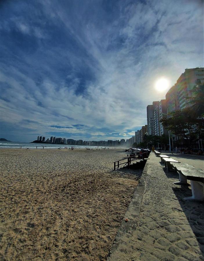 Apto Frente A Praia Das Pitangueiras - Centro Guarujá Eksteriør billede